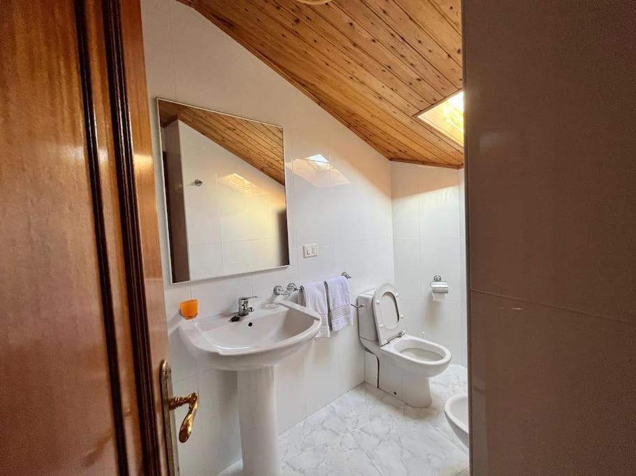 Ria Do Barqueiro - Atico Completo De 3 En O Barqueiro Apartamento *
